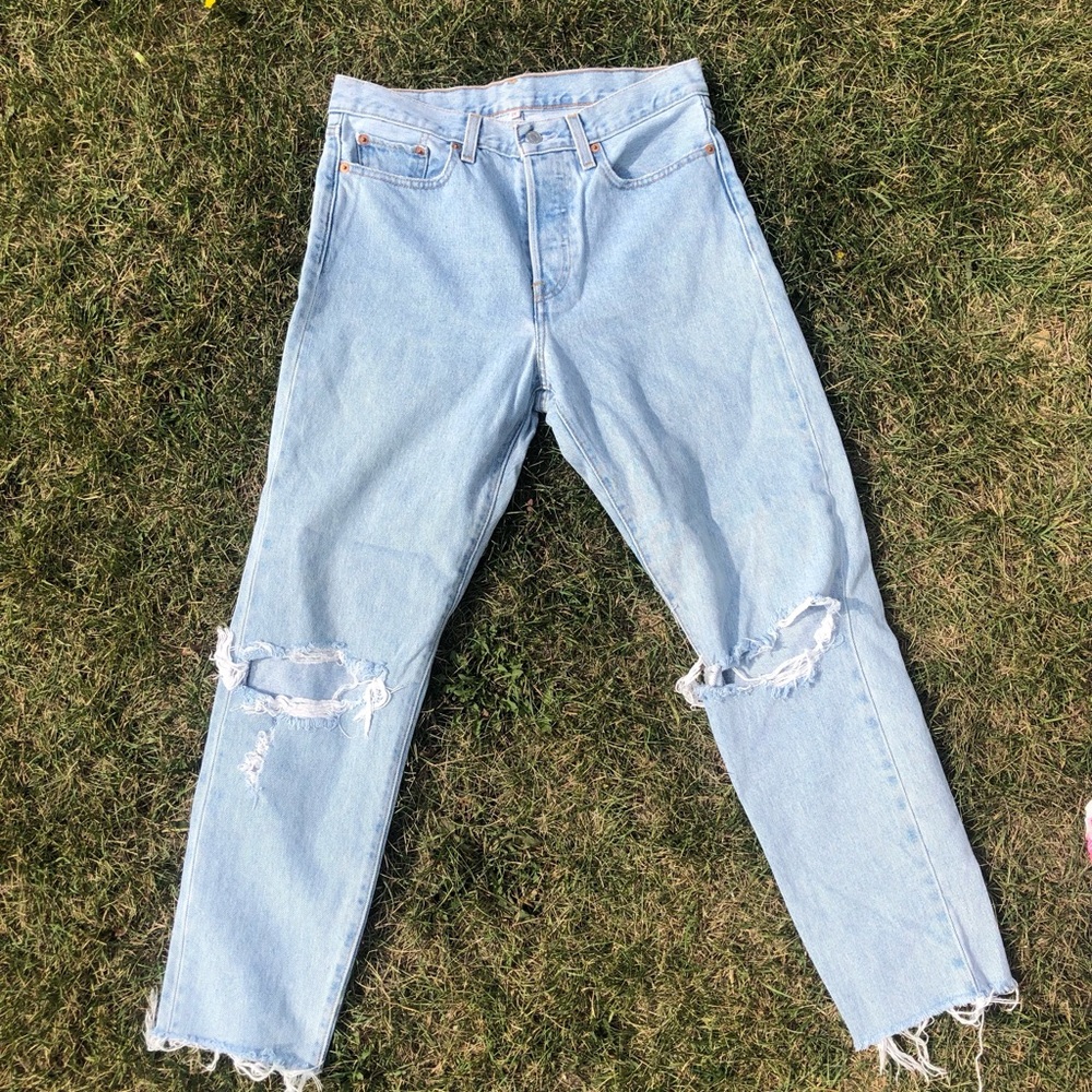 Levi's Light Blue Distressed Cropped Jeans